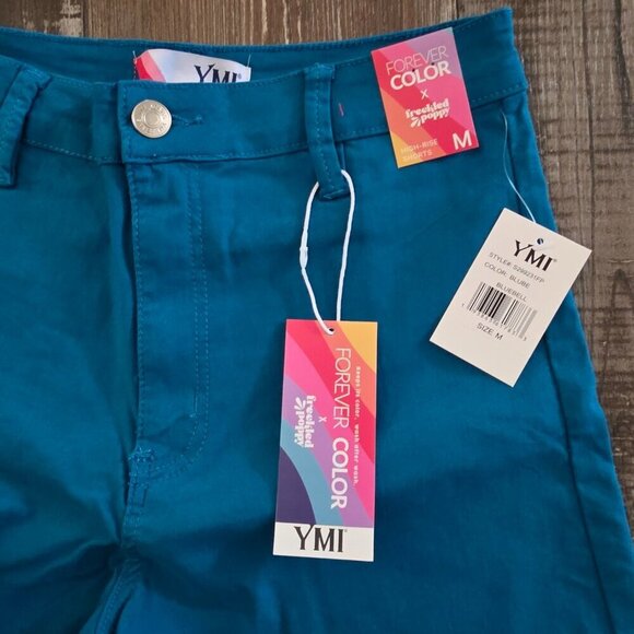 YMI Forever Color Woman's Shorts Blue Bell NWT Medium - Picture 3 of 7